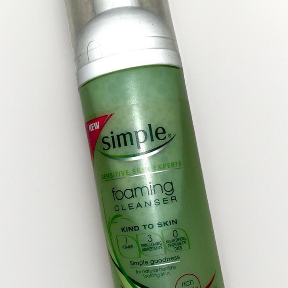 Simple Foaming Facial Cleanser Kind To Skin Sensitive Skin Experts Discontinued